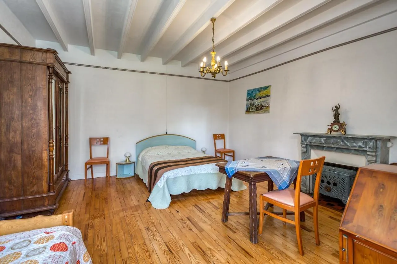 Maison Chaleureuse A Pordic Avec Jardin Et Cheminee 0*,  Frankreich