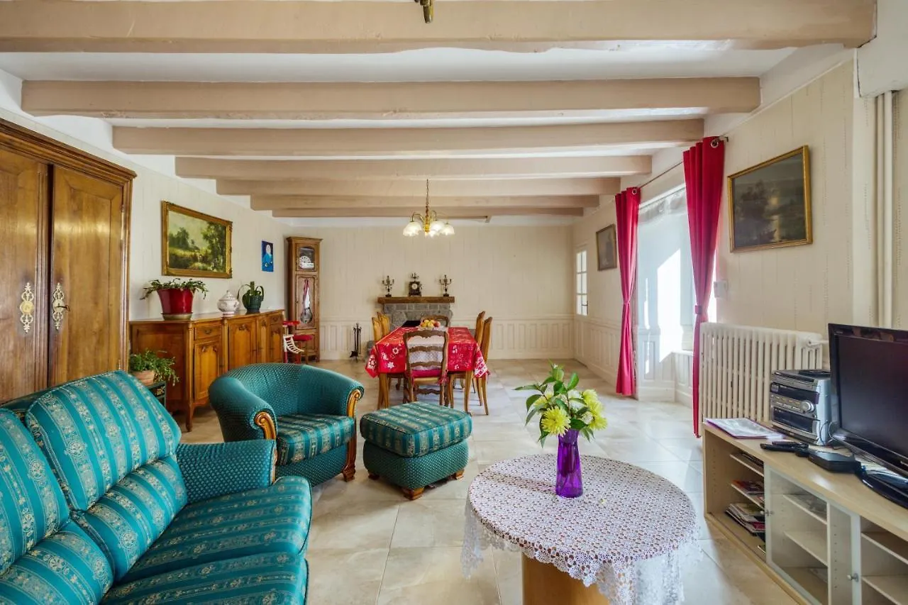 Maison Chaleureuse A Pordic Avec Jardin Et Cheminee