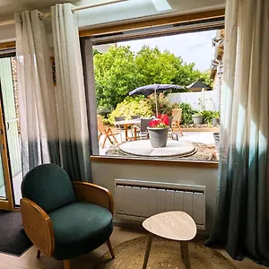  Bed & Breakfast La - A Deux Pas Du Sentier Des Douaniers